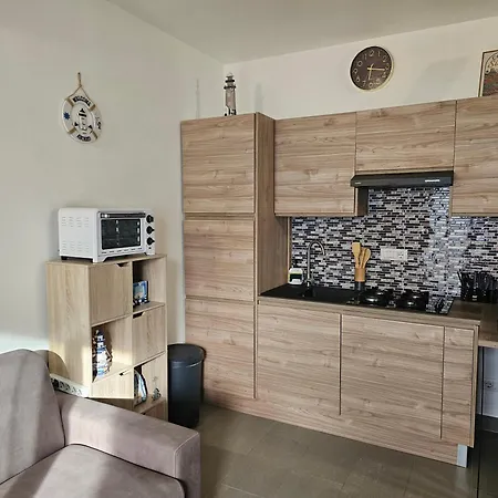 Costa Silvia Villaggio Frisaia Vue Imprenable Sur La Avec Piscine Apartament *